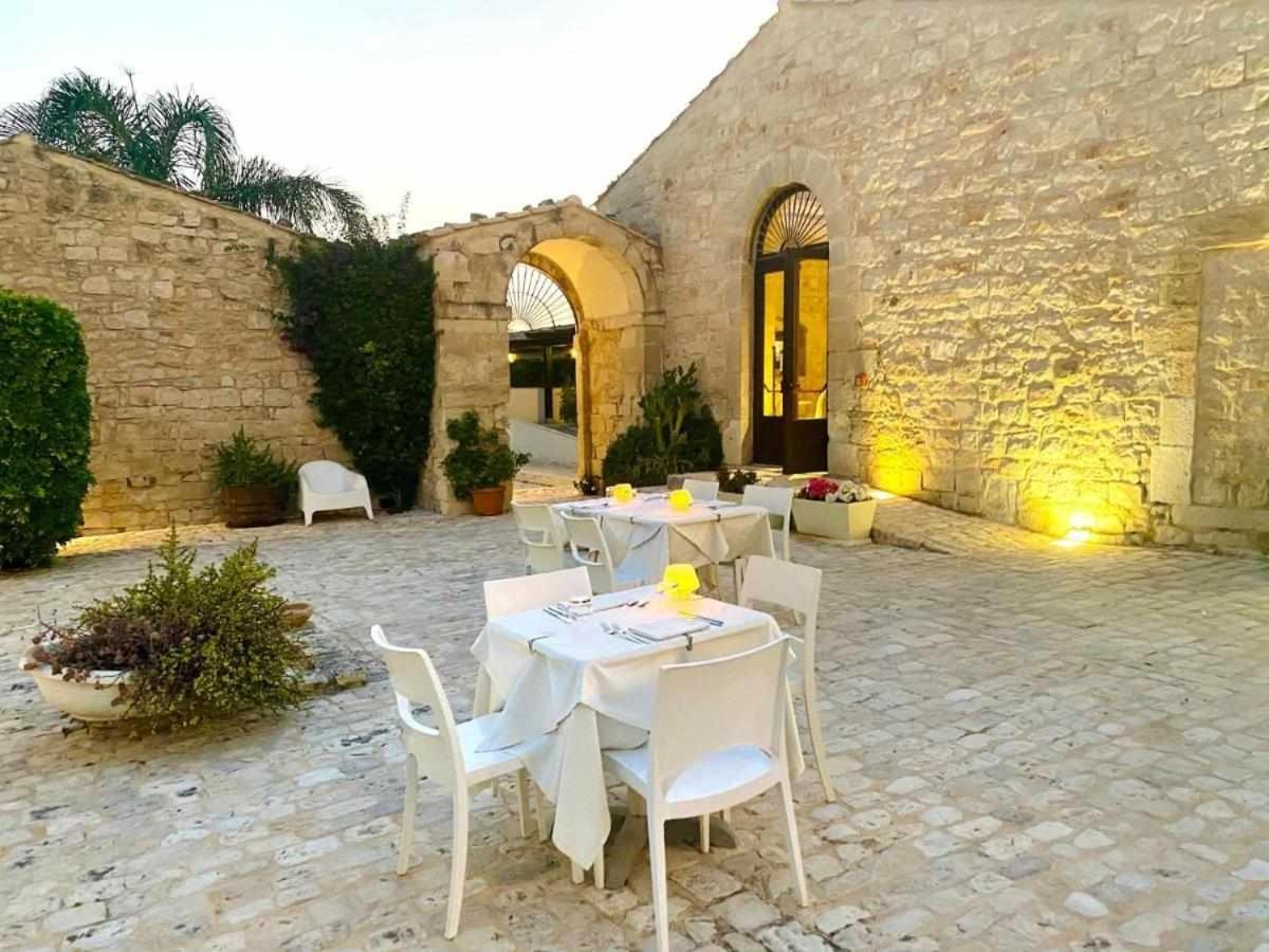 Torre Dantona Country Suites Pozzallo Zewnętrze zdjęcie
